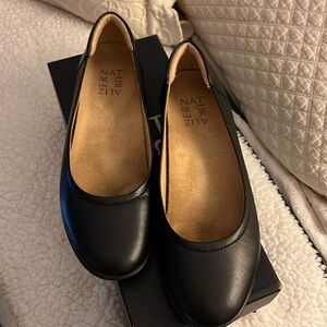 Ballet flats size 6